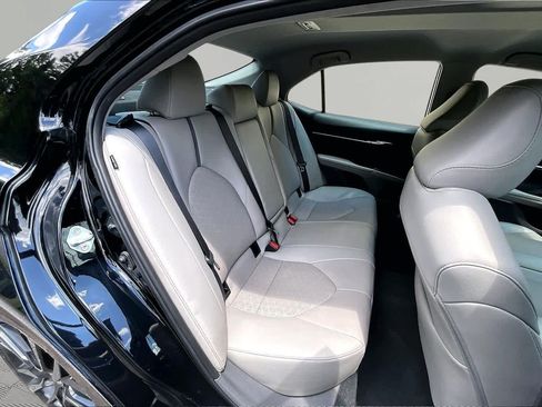 Used 2024 Toyota Camry XSE FWD image 20