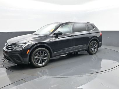 Used 2022 Volkswagen Tiguan SE