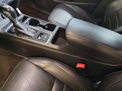 Used 2018 Ford Escape SEL AWD/4WD image 26