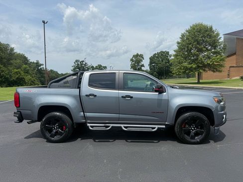 Used 2021 Chevrolet Colorado LT w/ Redline Special Edition AWD/4WD image 3