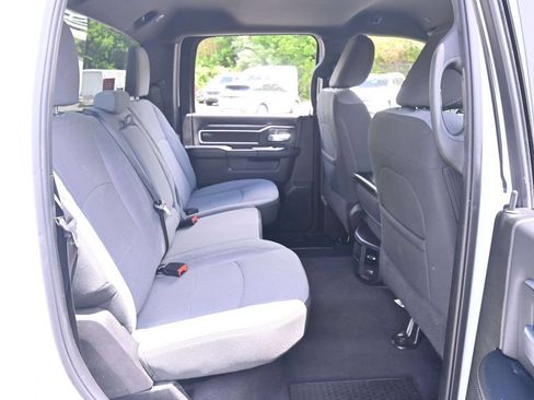 Used 2024 RAM 3500 Big Horn AWD/4WD image 17