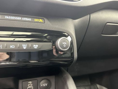Certified 2025 Ford Escape ST-Line Elite w/ Premium Technology Package AWD/4WD image 21