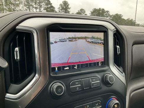 Used 2021 Chevrolet Silverado 1500 LT Trail Boss w/ Convenience Package II image 22