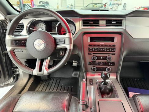 Used 2011 Ford Mustang GT Premium w/ Brembo Brake Pkg RWD image 16