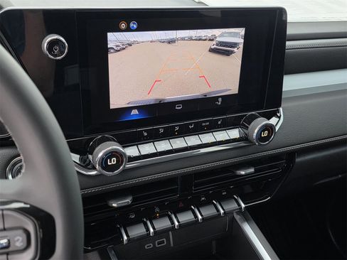 New 2026 Chevrolet Colorado LT image 10