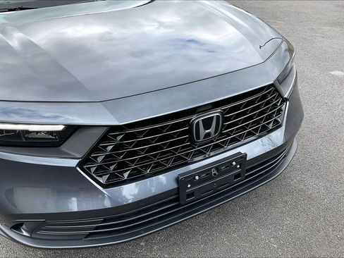 Used 2024 Honda Accord EX image 33
