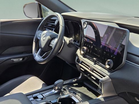 Used 2025 Lexus RX 350 Premium w/ Accessory Package (Z1) FWD image 19