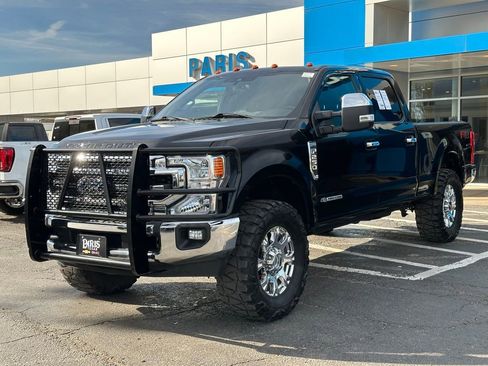Used 2021 Ford F250 Lariat w/ Chrome Package image 3