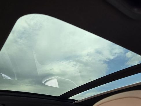 Used 2022 Porsche Cayenne image 15