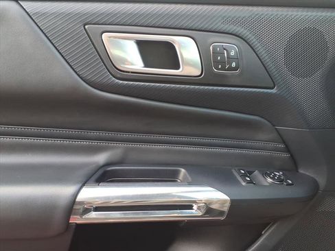 Used 2024 Ford Mustang GT Premium image 11