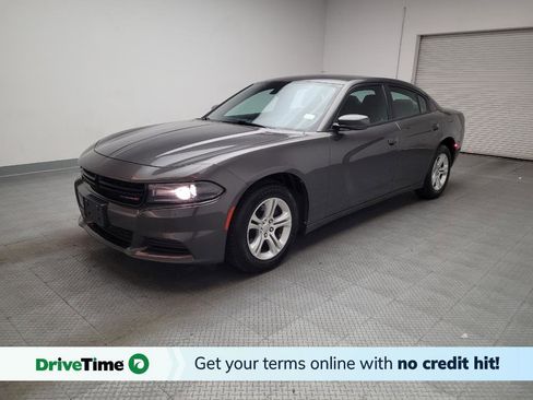 Used 2020 Dodge Charger SXT RWD image 1