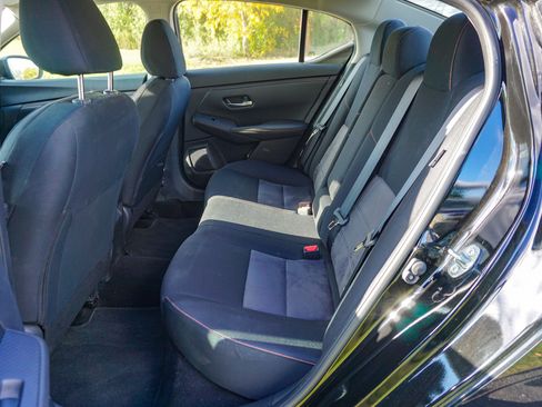 Used 2023 Nissan Sentra SR w/ Midnight Edition Package image 22