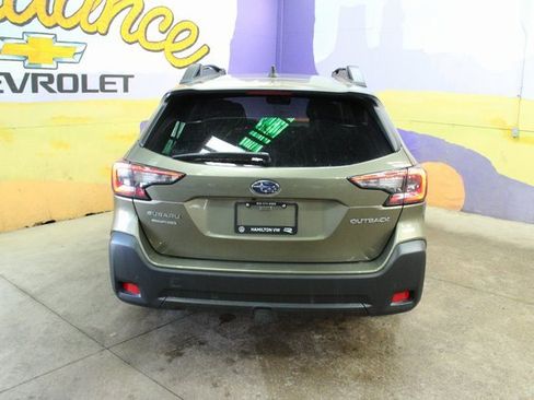 Used 2023 Subaru Outback Touring image 7