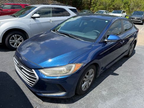 Used 2018 Hyundai Elantra SEL FWD image 1