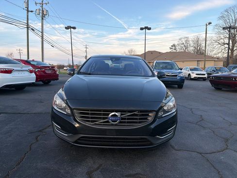 Used 2016 Volvo S60 T5 Premier image 8