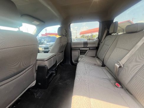 Used 2015 Ford F150 XLT AWD/4WD image 11