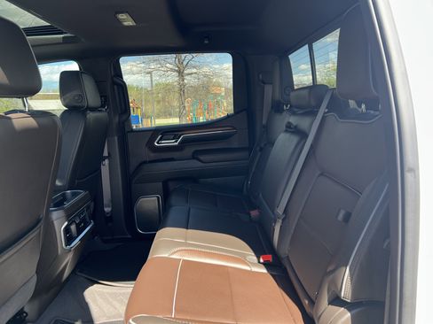 Used 2024 GMC Sierra 1500 Denali w/ Denali Reserve Package image 31