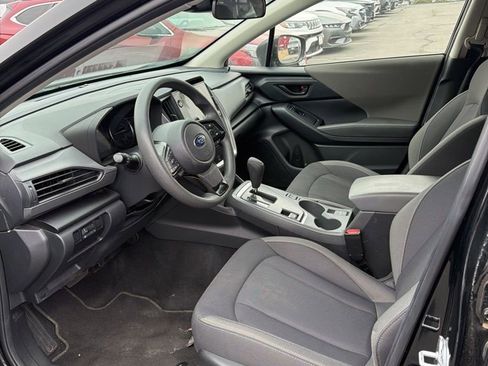 Used 2025 Subaru Crosstrek 2.0i Premium image 11