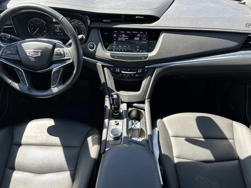 Certified 2023 Cadillac XT5 Premium Luxury AWD/4WD image 13