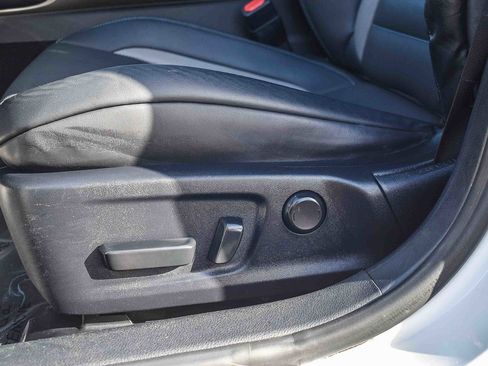 Used 2020 Lexus IS 300 F Sport w/ Blackline Edition image 21