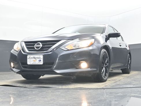 Used 2018 Nissan Altima 2.5 SV image 23