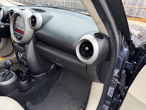 Used 2011 MINI Cooper Countryman S image 29