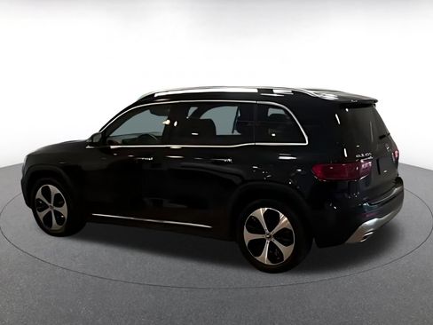 Used 2025 Mercedes-Benz GLB 250 image 16