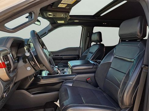 Used 2022 Ford F150 Raptor image 12