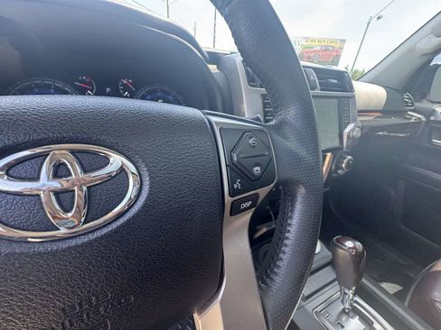 Used 2018 Toyota 4Runner SR5 image 18
