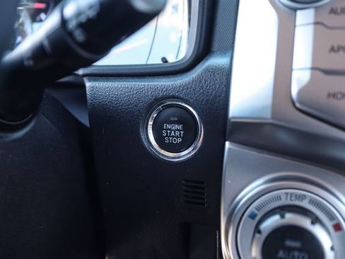 Used 2017 Toyota 4Runner Limited AWD/4WD image 33