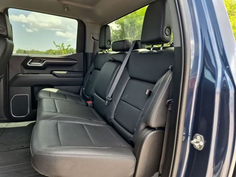 Used 2022 GMC Sierra 1500 SLT AWD/4WD image 24