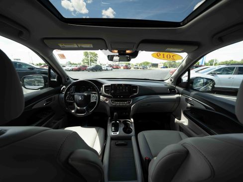 Used 2019 Honda Pilot EX-L image 19