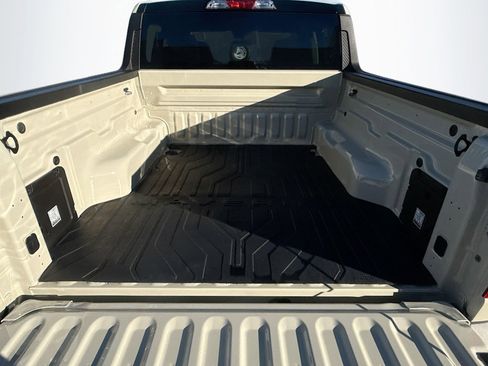 Certified 2025 Ford Maverick XLT w/ Equipment Group 301A image 26