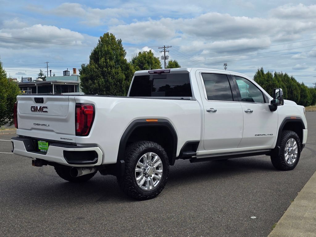 Used 2022 GMC Sierra 3500 Denali w/ Denali Ultimate Package AWD/4WD image 5