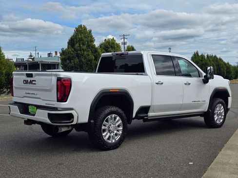 Used 2022 GMC Sierra 3500 Denali w/ Denali Ultimate Package AWD/4WD image 5