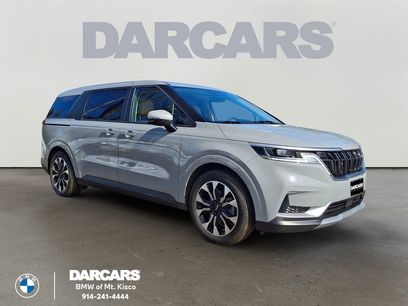 Used 2024 Kia Carnival EX