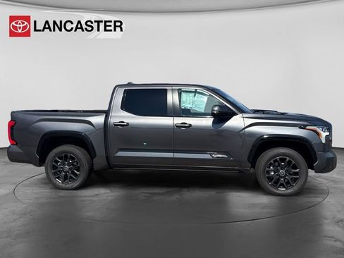 Used 2024 Toyota Tundra Platinum AWD/4WD image 8