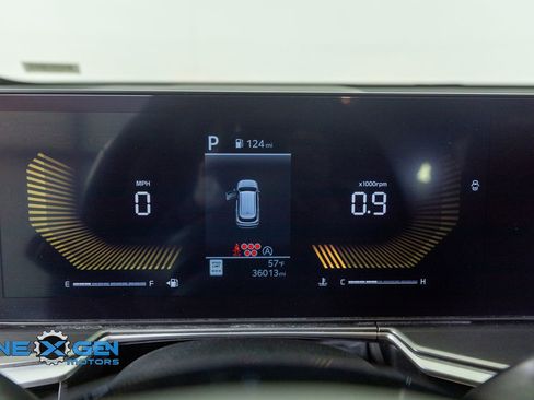 Used 2024 Kia Sorento S AWD/4WD image 16