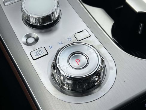 New 2026 Genesis GV70 2.5T Advanced image 31