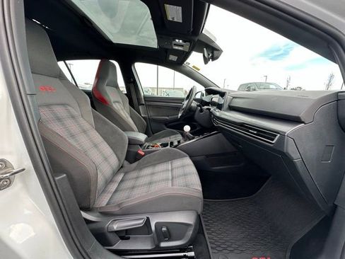 Used 2023 Volkswagen GTI Autobahn image 31