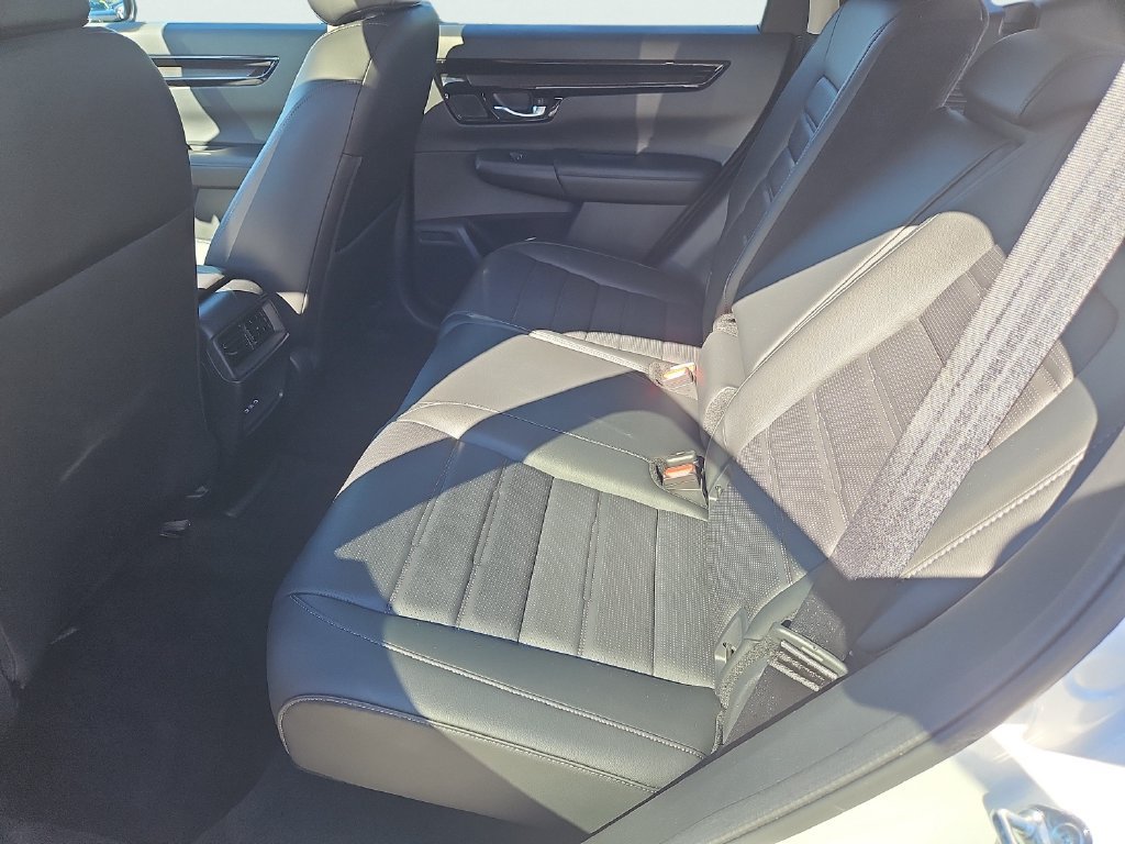 Used 2025 Honda CR-V EX-L image 32