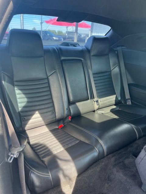 Used 2014 Dodge Challenger SXT Plus RWD image 34