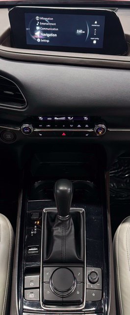 Used 2025 MAZDA CX-30 AWD 2.5 S w/ Premium Package image 16