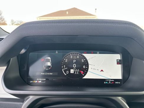 Used 2022 Land Rover Defender 110 S image 30