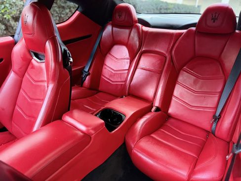 Used 2018 Maserati GranTurismo Sport image 19