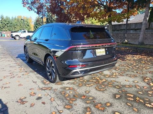 New 2026 Lincoln Nautilus Reserve image 3