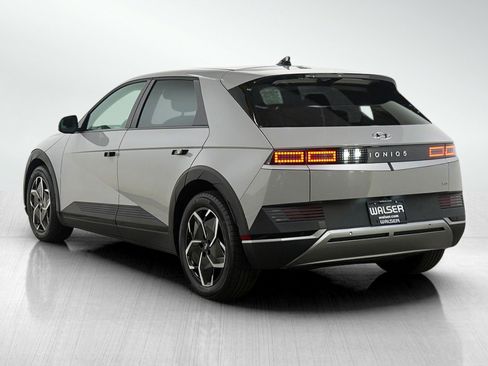 Used 2023 Hyundai Ioniq 5 SEL w/ Cargo Package image 3