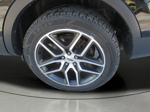 Used 2016 Ford Explorer Sport w/ Equipment Group 401A image 43