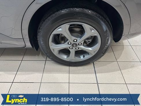 Used 2024 Ford Escape ST-Line w/ Tech Pack #1 AWD/4WD image 29