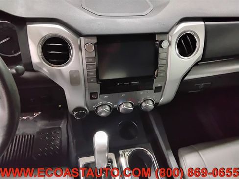 Used 2020 Toyota Tundra SR5 w/ SR5 Leather Package AWD/4WD image 12